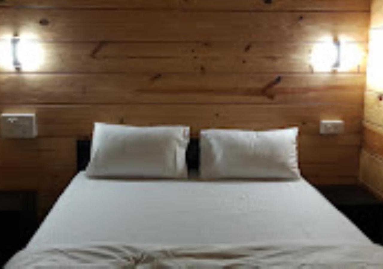 Kaas Woods Resort Yavateshwar Сатара Экстерьер фото